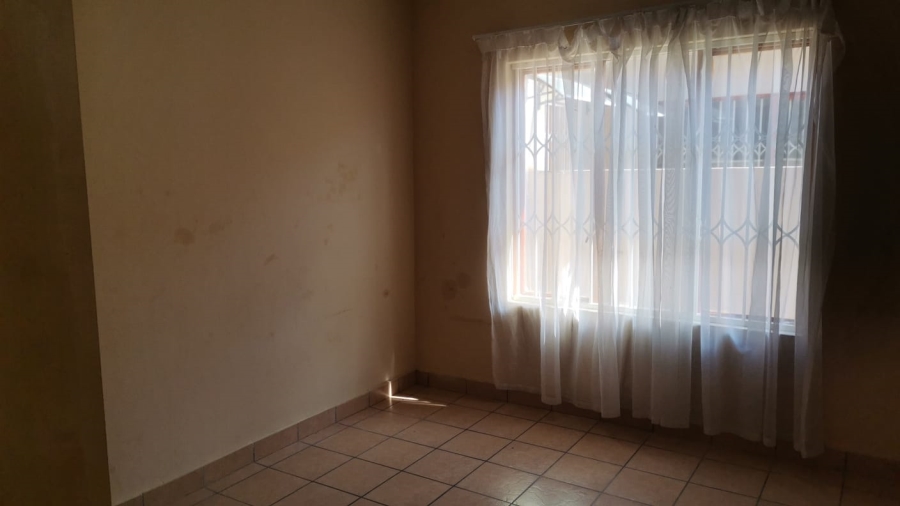 3 Bedroom Property for Sale in Waterval East North West